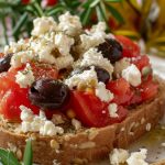 traditionelle griechische Meze oder Salat mit Ursprung